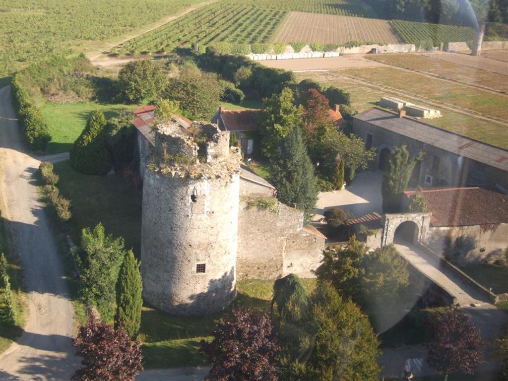 Chateau De La Galissonniere Le Pallet エクステリア 写真